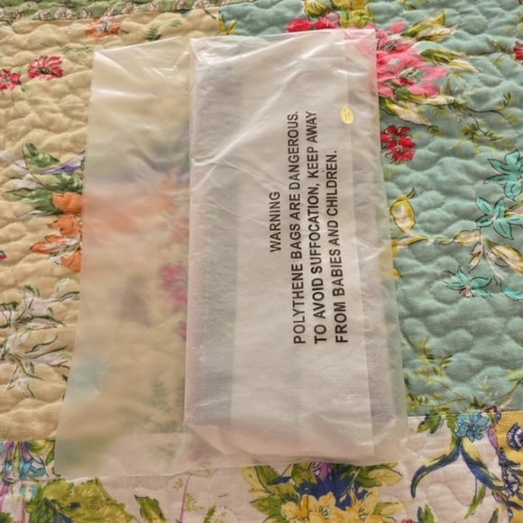 Dooney & Bourke Black Multicolor Logo Pouch, cosmetic bag, case NWT - Picture 5 of 5